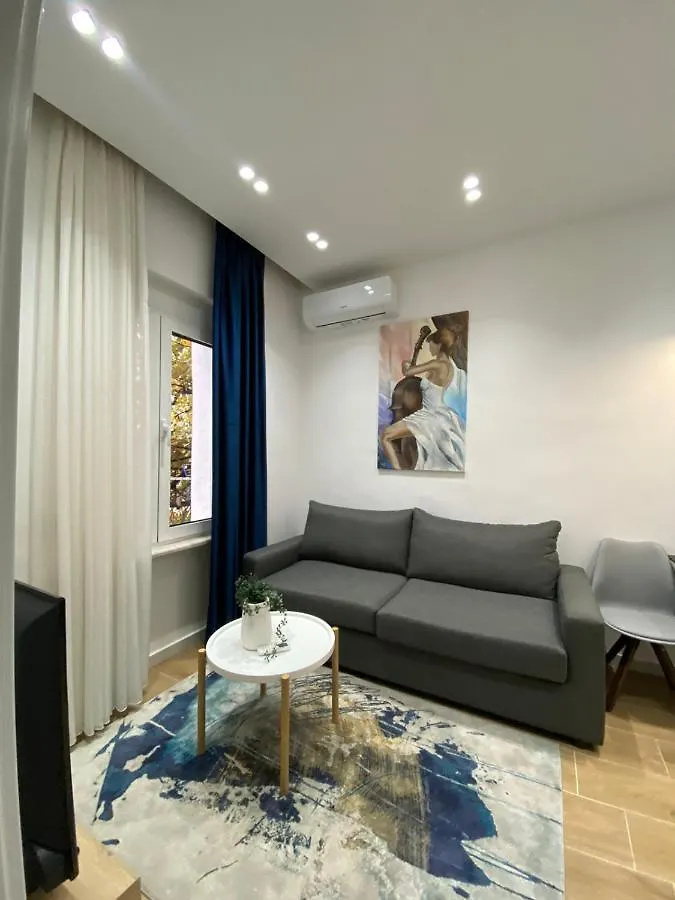 Appartamento Apartament In Blloku In Front Of Taiwan Tirana