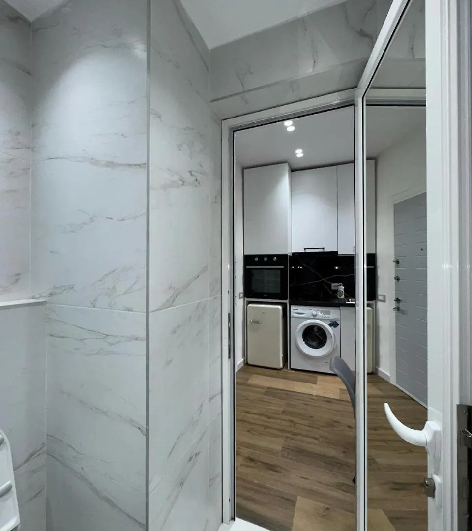 Apartament In Blloku In Front Of Taiwan Tirana